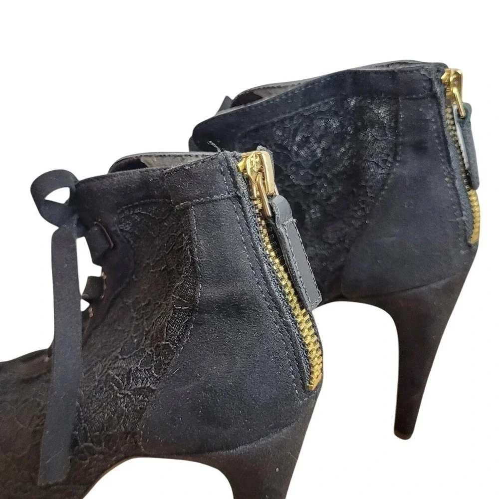 Nine West Enetta Black Lace High Heels Women's 7.5 Peep Toe Zip Boho Whimsigoth.